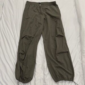 ZARA Nylon Jogger Pants – Olive Green – Size M NWT